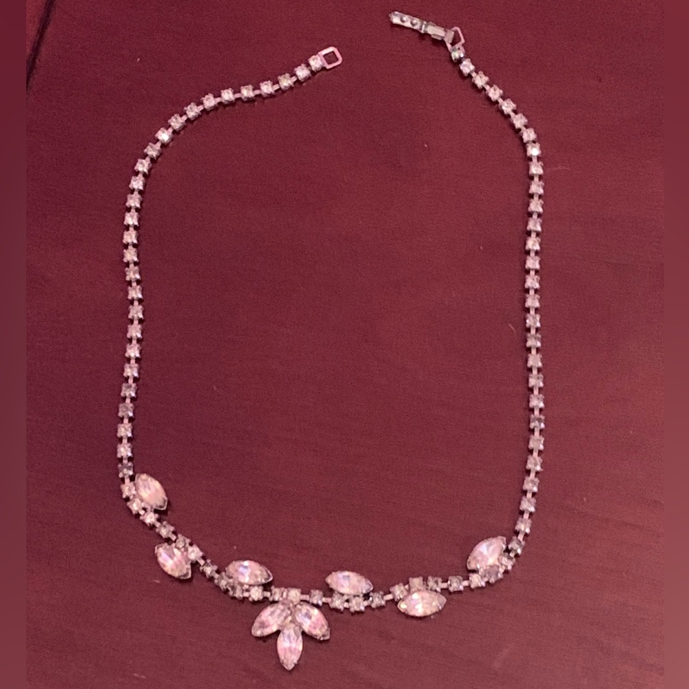 Vintage clear rhinestone necklace